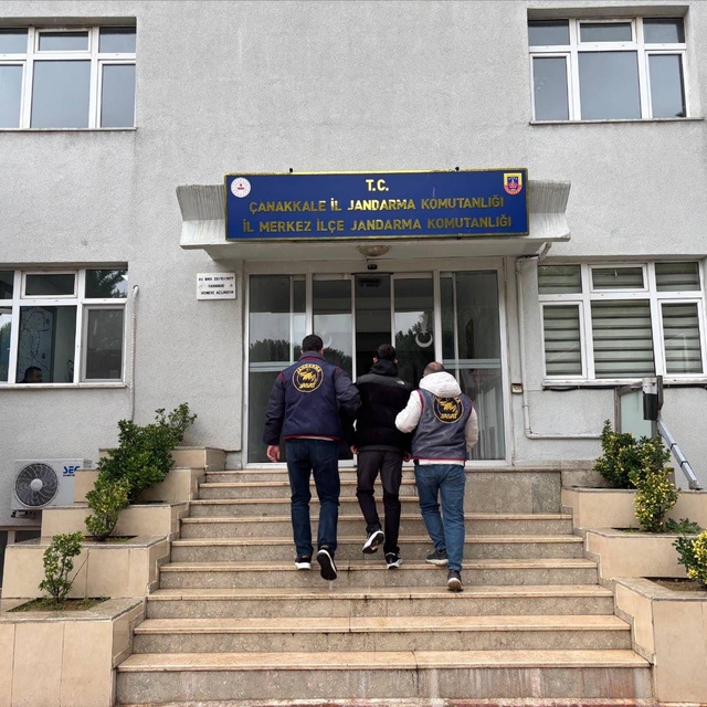 Çanakkale'de 14 firari hükümlü yakalandı