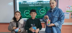 Balıkesir'de öğrencilere ilk ders "Finansal Okuryazarlık"