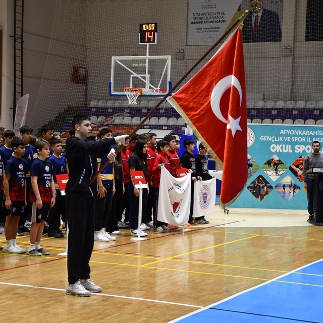'Yıldızlar Basketbol Yarı Final Müsabakaları' başladı