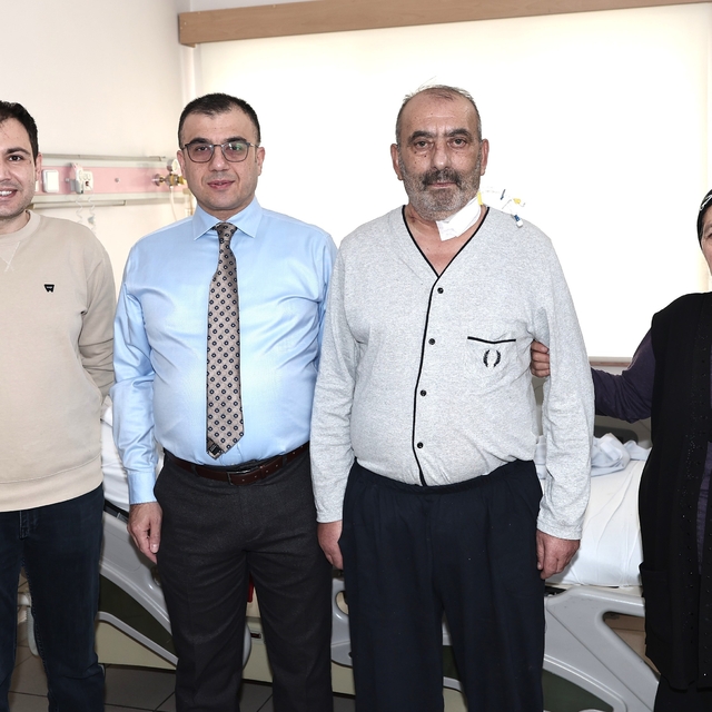 ERÜ Hastaneleri'nde, minimal invaziv cerrahi yöntemiyle Kayseri'de ilk mitr...