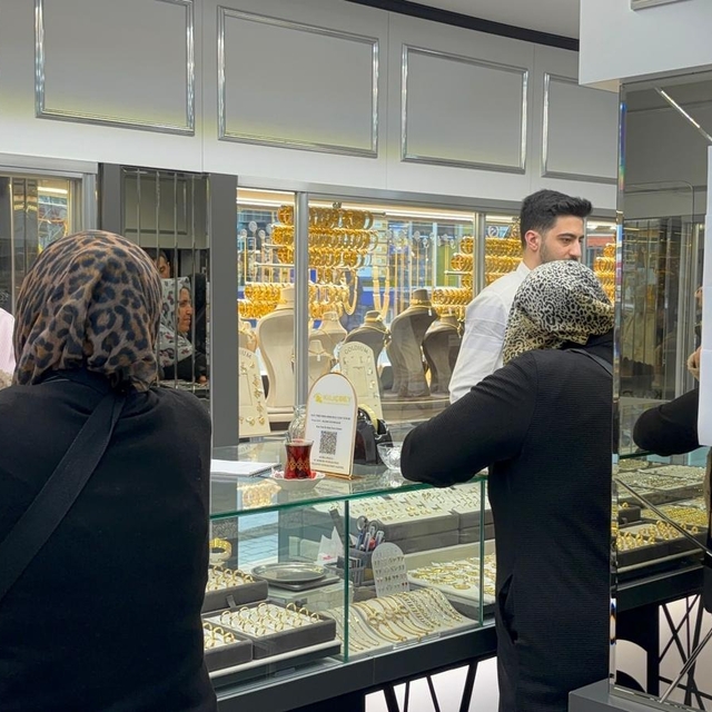 Kuyumcu satacak altın kalmayınca dükkanına, 'vallahi billahi tillahi yok' y...