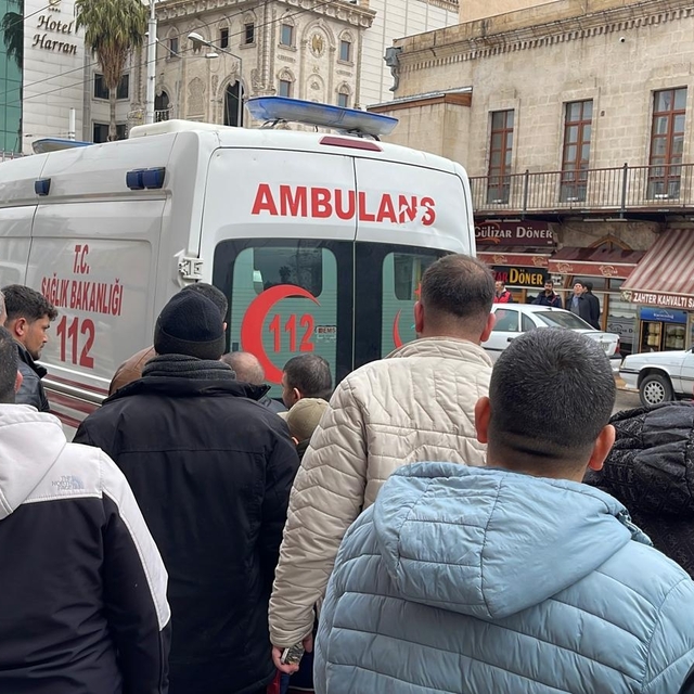 Tanınmamak için tıbbi maske takıp, ağabeyini vurdu