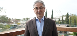 Antalya turizminde bayram bilançosu: Doluluk yüzde 70-85 bandında seyretti POYD Başkanı Hakan Saatçioğlu: "Sezon öncesi olması nedeniyle birçok tesis henüz açılmamıştı; açık olan otellerde ise doluluk oranları yüzde 70 ile yüzde 85 bandında seyretti" "Bayram süresince Türkiye genelinde etkili olan yağışlı hava şartları da talebi sınırlayan önemli faktörlerden biri oldu"