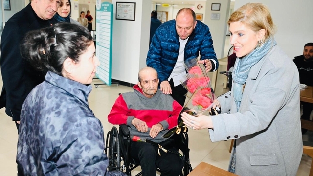 Milletvekili Ölmeztoprak'tan sosyal farkındalık, büyükler ve üretim odaklı ziyaretler