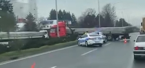 Bolu'da D-100 kara yolunda tır makasladı