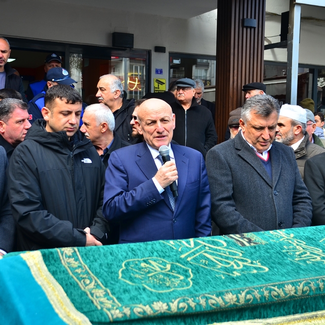 Termeli siyasetçi için cenaze töreni