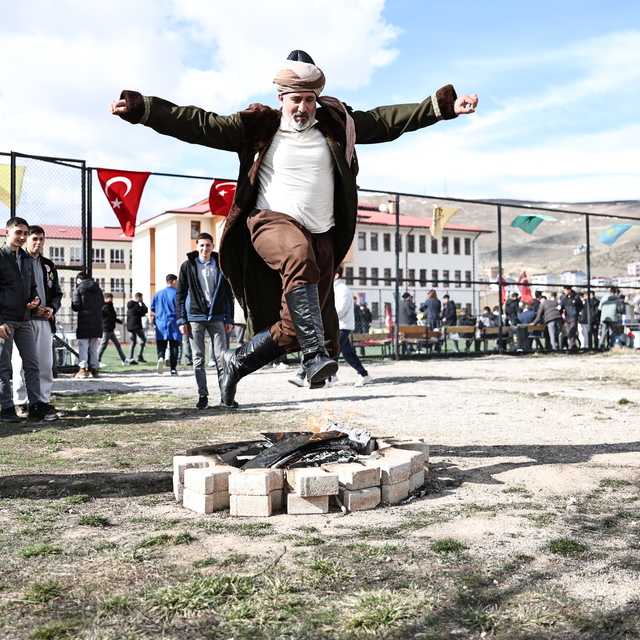Bayburt'ta Nevruz Bayramı kutlandı