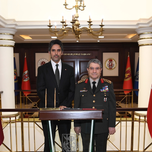 Genelkurmay Başkanı Orgeneral Bayraktaroğlu, Katar heyetini ağırladı