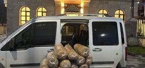 Sivas'ta 186 kilogram gümrük kaçağı tütün ele geçirildi