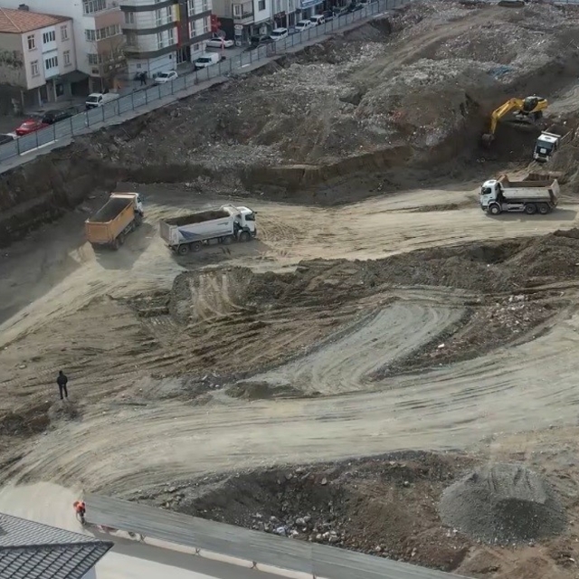 Erzincan'da Merkez Çarşısı'nda kentsel dönüşüm sürüyor