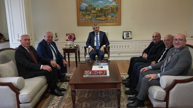Edirne Valisi Sezer, Erzurum Dostluk Grubu Derneği yönetimini kabul etti