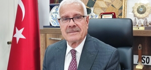 Vatandaş eski plakasını da APP diye değiştirmek istiyor Adana Şoförler ve Otomobilciler Esnaf Odası Başkanı Tahir Alpaslan, APP plakaya gelen yaptırımlarla günde bin 700 plaka basımı yapıldığını söyledi