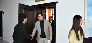 Sarıkamış Kaymakamı Aslantatar, doktorlarla bir araya geldi