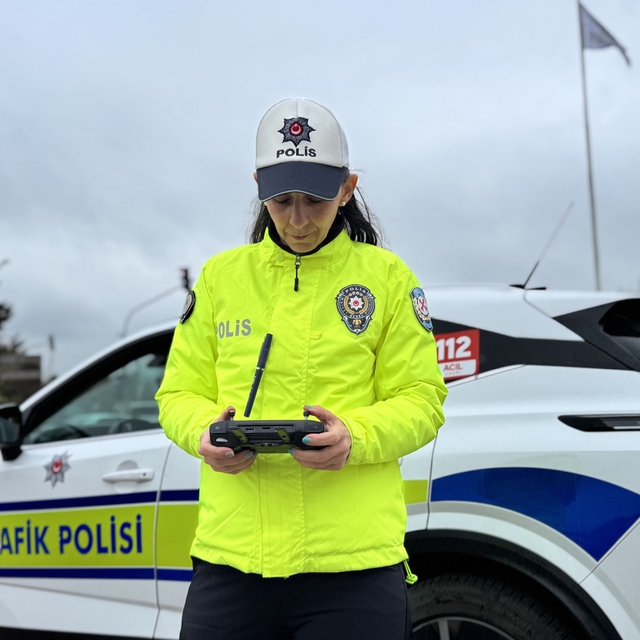 Edirne'de trafik denetimleri arttırıldı: Araç kullanırken telefona bakanın...