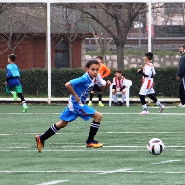 Körfez'de 250 öğrenci şampiyonluk için yarışıyor