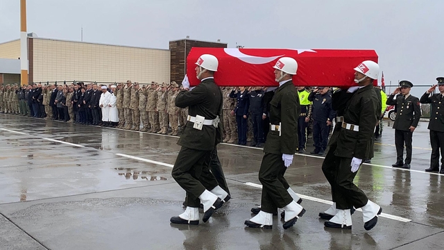 Şehit asker için Iğdır'da uğurlama töreni