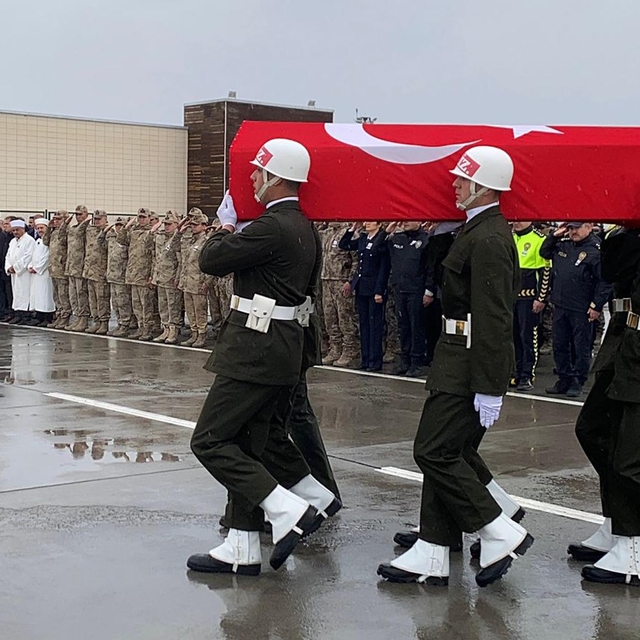 Şehit asker için Iğdır'da uğurlama töreni