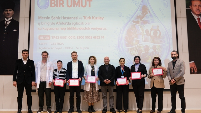 El emeği ürünler Afrika'da açılacak su kuyusuna umut oldu