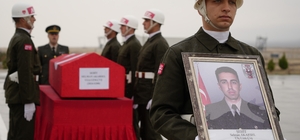 Şehit Akarsel'in naaşı memleketine uğurlandı