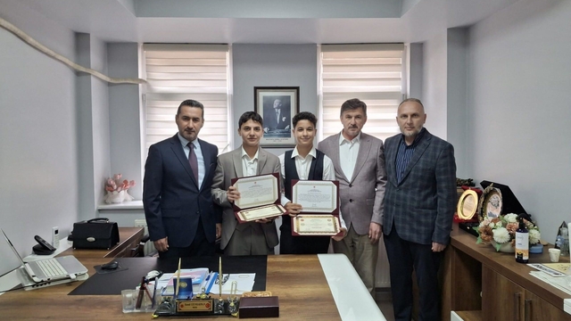 Eskişehir'de hafızlar belgelerine kavuştu