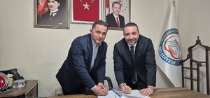 Keban Belediyesinde toplu iş sözleşmesi imzalandı