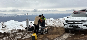Ağrı Dağı'nda kaybolan dağcıyı arama çalışmaları 3'üncü gününde sürüyor