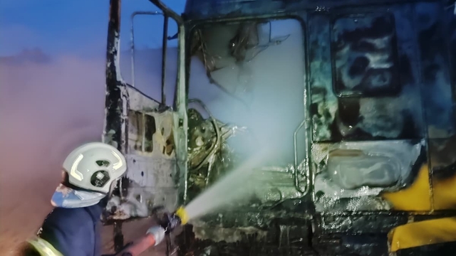 Kastamonu'da alevlere teslim olan seyir kullanılamaz hale geldi