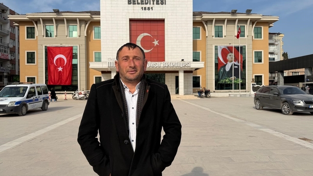 Bursa'da 125 yıllık mahallenin adı değişiyor
'Döllük' Mahallesi'nin ismi değişiyor: Yeni isim için resmi başvuru yapıldı