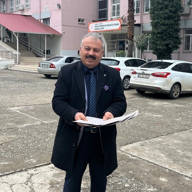 Osmaniye'de "Zimem Defteri" geleneği yaşatıldı, öğrencilerin borçları kapat...