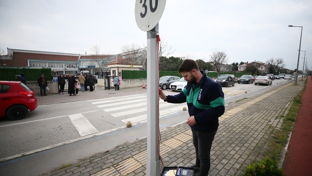 UEDAŞ, Ar-Ge'de bir ilke imza attı
Elektrik çarpma riskine karşı nanokompozit boya