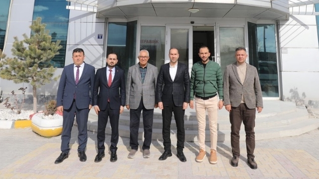 Başkan Özdemir'den Niğde Gazeteciler Cemiyeti'ne ziyaret