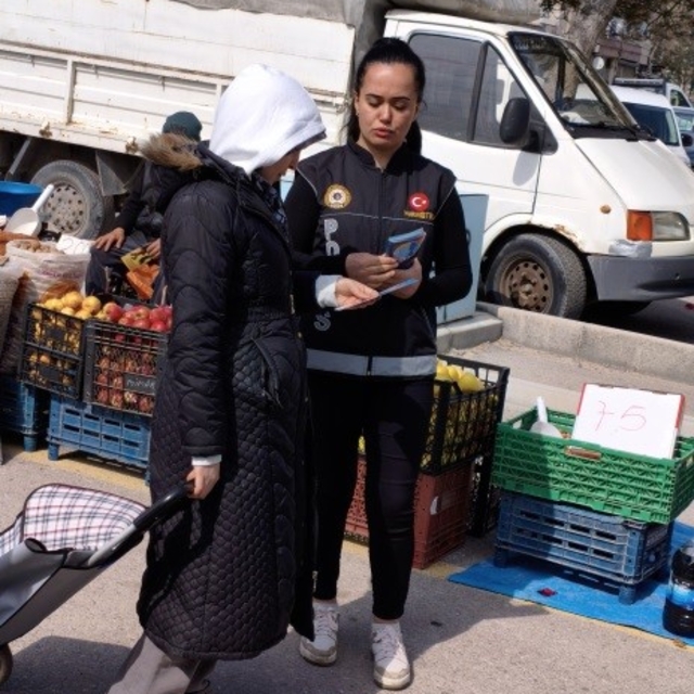 Niğde'de narkotik ekiplerinden bilgilendirme seferberliği