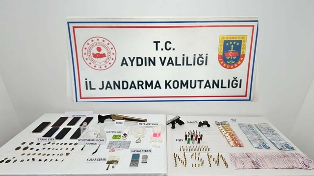 Uyuşturucu ve tarihi eser operasyonu: 2 gözaltı, şüpheliler adliyede