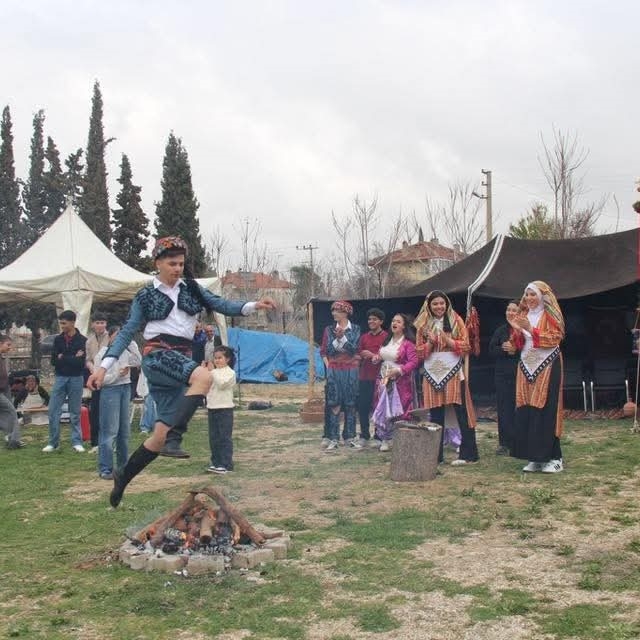 Çal'da Nevruz Bayramı renkli görüntülere sahne oldu