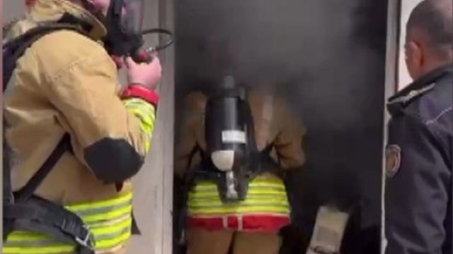 Kahramanmaraş'ta ikamet ve depo yangını