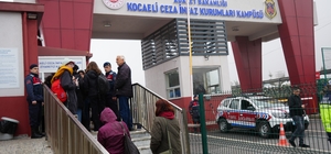 7 işçinin öldüğü faciada fabrika sahibinin diğer oğlu da hakim karşısında: "Kalbim ağrıyor" Duruşmada sanığa "Kör müydünüz" tepkisi "O gün kaçabilecek şansım varken, sınıra 1,5 kilometre uzaklıktayken ve yanımda pasaportum varken kaçmadım. Çünkü olayda sorumluluğum olmadığını düşünüyorum"