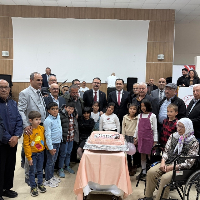 Sultanhisar'da Yaşlılara Saygı Haftası programı düzenlendi