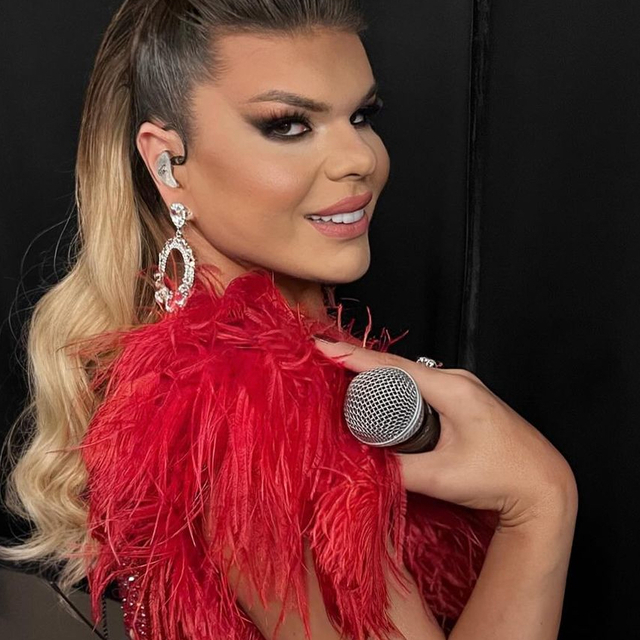 Yolcu uçağında 'uçağınızı bombalayacağız' diyen sanığın cezası hukuka aykır...