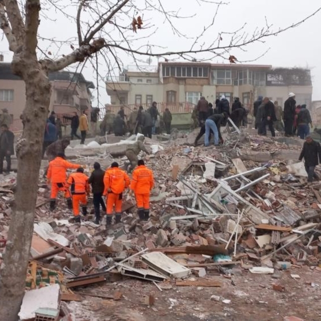 Malatya'da yıkılan bina davasında 8 sanığa ceza