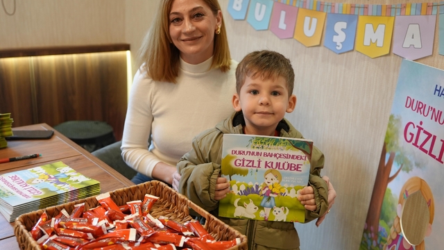 Konukları bu kez minikler oldu
Kitap sevgisi her yaşa aşılanıyor