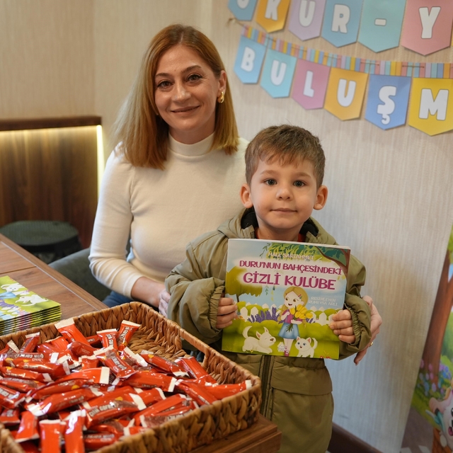 Konukları bu kez minikler oldu
Kitap sevgisi her yaşa aşılanıyor