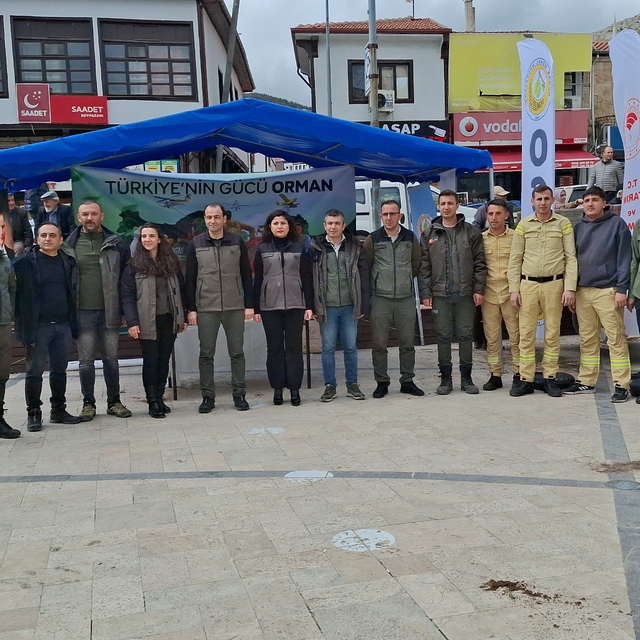 Beypazarı'da 1500 fidan dağıtıldı