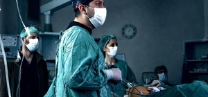 Patnos Devlet Hastahanesi'nde modern cerrahi operasyonu