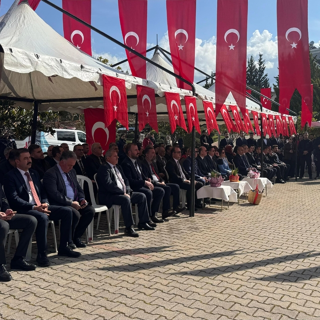 Osmaniye'de baharın müjdesi Nevruz coşkuyla kutlandı