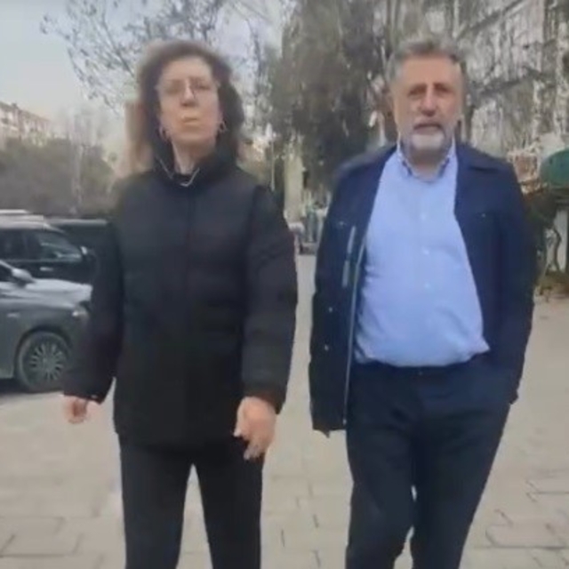 İzmir'de eski belediye başkanının zor anları: Eski çalışandan sokak ortasın...