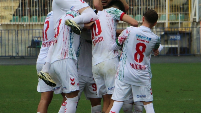 Denizli İdmanyurdu - Karşıyaka: 0-5