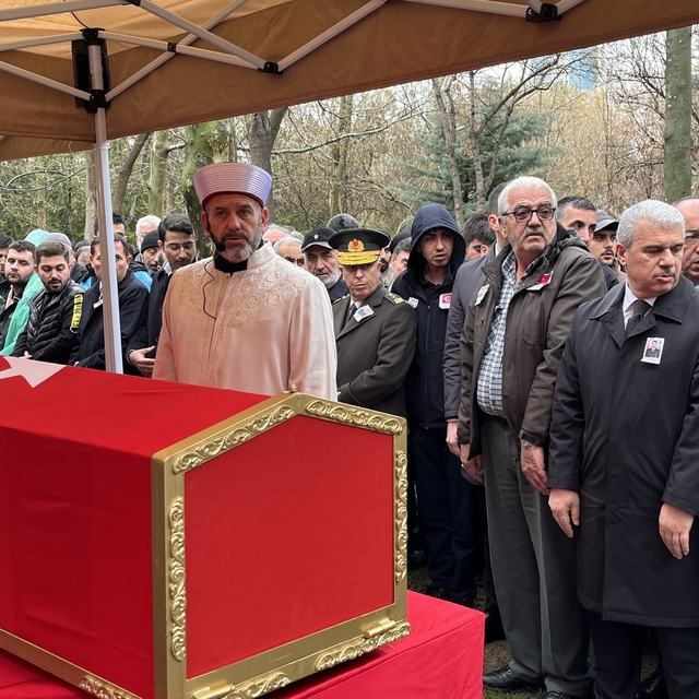 Konyalı şehit Uzman Çavuş Selman Akarsel son yolculuğuna uğurlandı