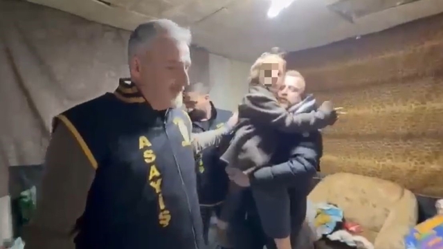 7 yıl sonra gelen DNA gerçeği
Bursa'da 2019'dan beri kayıp olan ve geçtiğimiz ay bulunan 8 yaşındaki çocuğun biyolojik annesi, yapılan DNA testiyle tespit edildi