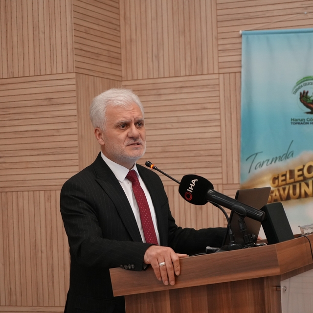 Kastamonu'da defne üretimi 3 bin hektarın üzerine çıktı
Prof. Dr. Ömer Küçü...