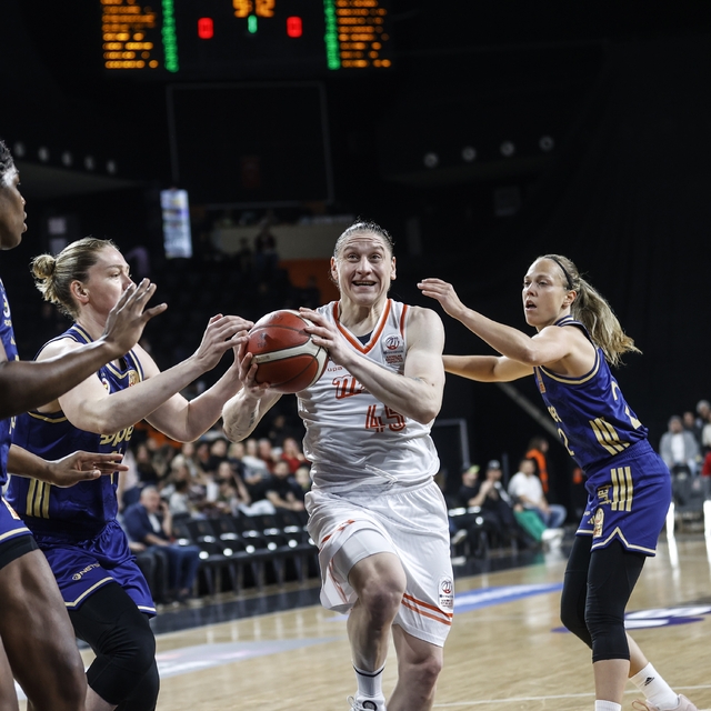 Çimsa ÇBK Mersin –  Fenerbahçe Opet: 65-95